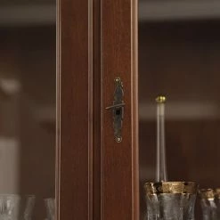 Montreux Vitrine Pevy - Ayous teilmassiv - Antikbraun 24 Montreux Vitrine Pevy - Ayous teilmassiv - Antikbraun -WOHNZIMMERMÖBEL Verkäufe 1000017533 110 GALLERYIMAGES P000000001000017533