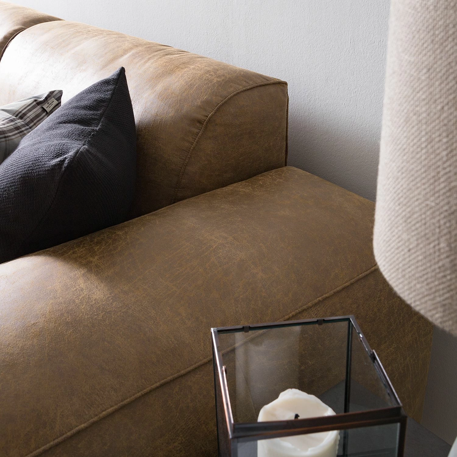 Ars manufacti Bigsofa Manchester Antiklederlook - Camel 9 Ars manufacti Bigsofa Manchester Antiklederlook - Camel – Bild 9