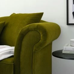 Jack & Alice Sofa York (3-Sitzer) Samt - Stoff Chepi: Olivgrün -WOHNZIMMERMÖBEL Verkäufe 1000031012 201127 16485100145 DETAILS P000000001000031012