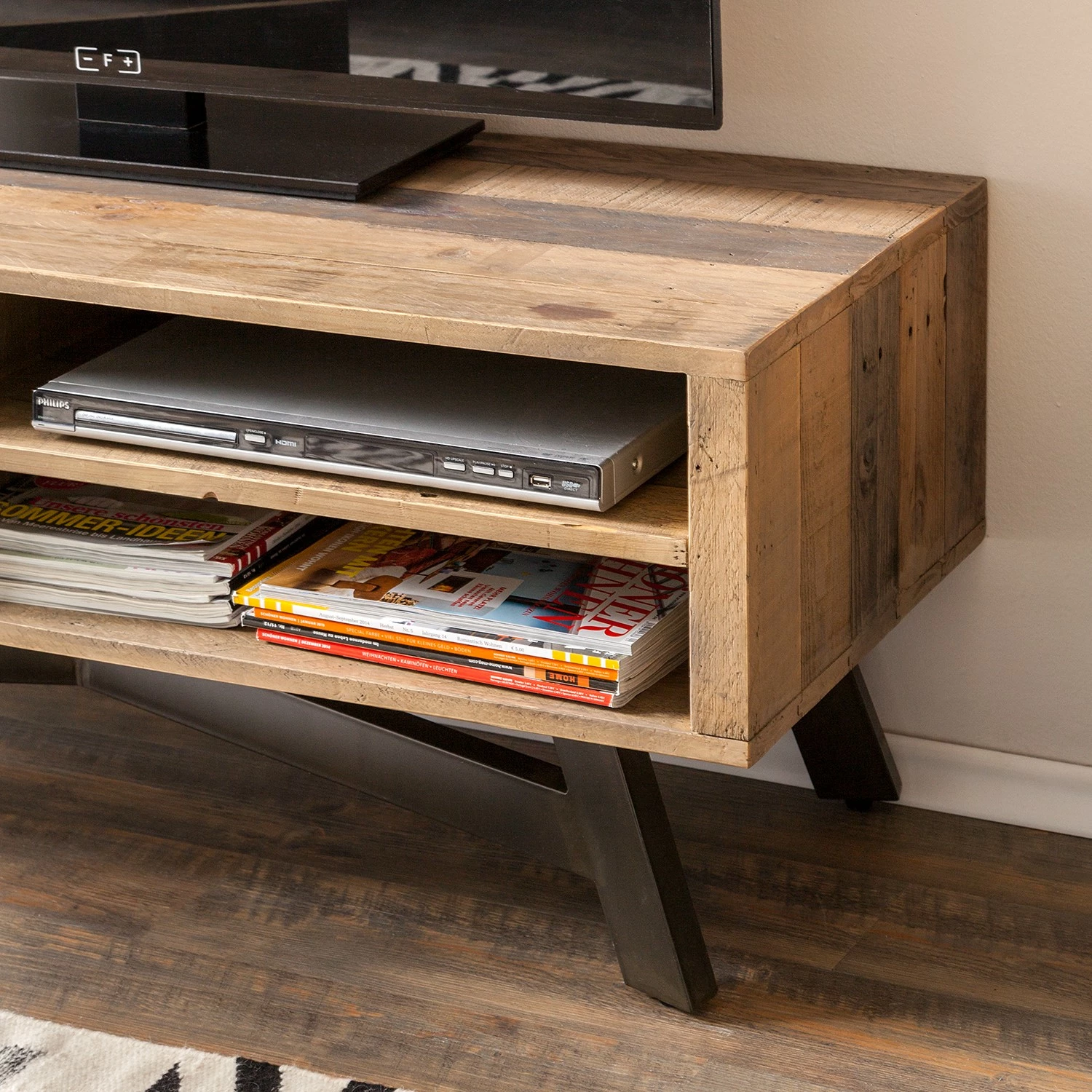 Ars manufacti TV-Lowboard Tamati I - Pinie massiv 8 Ars manufacti TV-Lowboard Tamati I - Pinie massiv – Bild 8