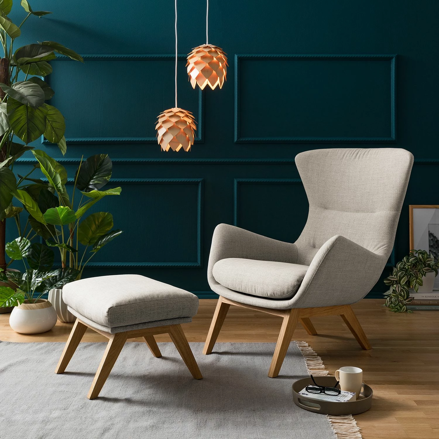 Studio Copenhagen Sessel Hepburn I - Webstoff Milan: Beige - Eiche Dunkel 2 Studio Copenhagen Sessel Hepburn I - Webstoff Milan: Beige - Eiche Dunkel – Bild 2