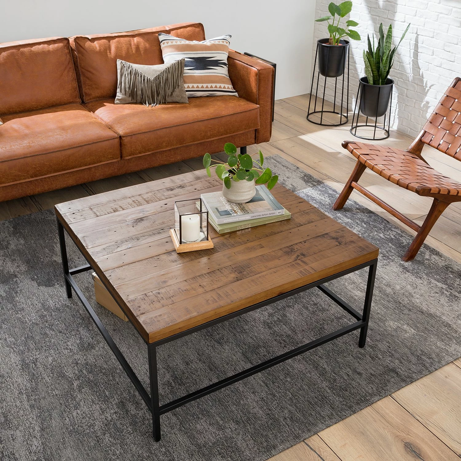 Ars manufacti Couchtisch Grasby - Altholz Pinie massiv / Metall - Pinie Dunkel / Schwarz 5 Ars manufacti Couchtisch Grasby - Altholz Pinie massiv / Metall - Pinie Dunkel / Schwarz – Bild 5