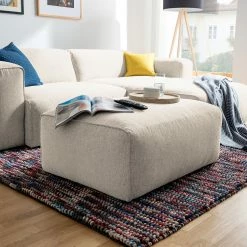 Studio Copenhagen Polsterhocker HUDSON - Webstoff Saia: Beige 17 Studio Copenhagen Polsterhocker HUDSON - Webstoff Saia: Beige -WOHNZIMMERMÖBEL Verkäufe 1000123835 190916 13150900003 MOOD DETAILS P000000001000123835 mood