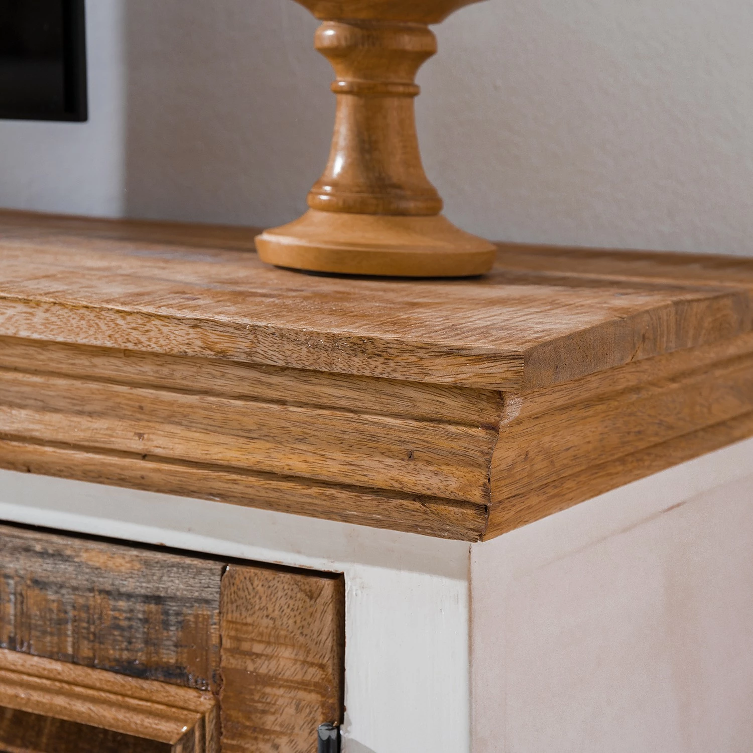 Maison Belfort TV-Lowboard Newhaven - Mango teilmassiv - Mango / Weiß 9 Maison Belfort TV-Lowboard Newhaven - Mango teilmassiv - Mango / Weiß – Bild 9