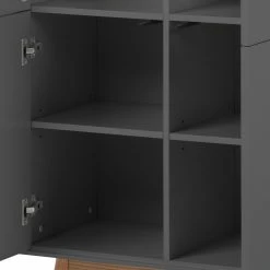 Mørteens Vitrinenschrank Lindholm - Grau 11 Mørteens Vitrinenschrank Lindholm - Grau -WOHNZIMMERMÖBEL Verkäufe 1000139428 190116 09553600030 GALLERYIMAGES P000000001000139428