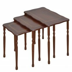 Ridgevalley Beistelltisch Lutana (3er-Set) - Nussbaum teilmassiv
