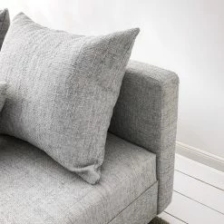 Fredriks Ecksofa Arimo - Ottomane davorstehend rechts - Mit Hocker 54 Fredriks Ecksofa Arimo - Ottomane davorstehend rechts - Mit Hocker -WOHNZIMMERMÖBEL Verkäufe 1000163973 210614 18411801308 DETAILS P000000001000163973