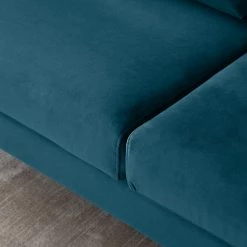 Fredriks Sofa Kenten II (2-Sitzer) - Samt - Marineblau 23 Fredriks Sofa Kenten II (2-Sitzer) - Samt - Marineblau -WOHNZIMMERMÖBEL Verkäufe 1000176646 200408 14155200004 DETAILS P000000001000176646