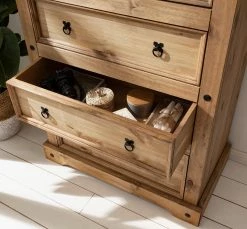 Maison Belfort Kommode Finca Rustica II - Kiefer massiv - Kiefer Natur -WOHNZIMMERMÖBEL Verkäufe 1000178027 210504 11215700011 MOOD DETAILS P000000001000178027 mood