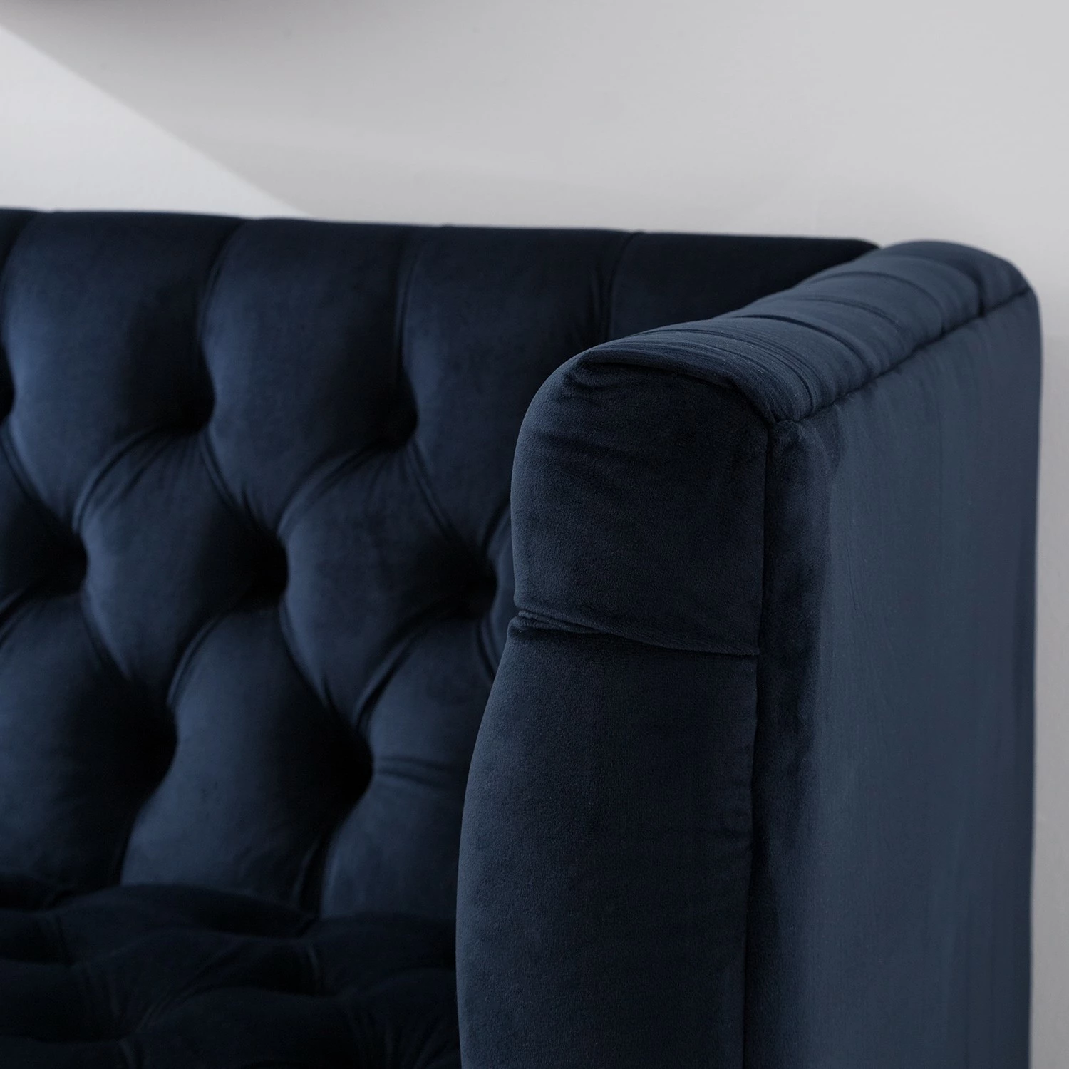 Jack & Alice Sofa Reynella II (3-sitzer) - Samt - Marineblau 14 Jack & Alice Sofa Reynella II (3-sitzer) - Samt - Marineblau – Bild 14