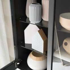 Mørteens Wohnwand Lindholm II (4-teilig) - Eiche teilmassiv - Grau 30 Mørteens Wohnwand Lindholm II (4-teilig) - Eiche teilmassiv - Grau -WOHNZIMMERMÖBEL Verkäufe 1000182335 200110 17352000037 DETAILS P000000001000182335