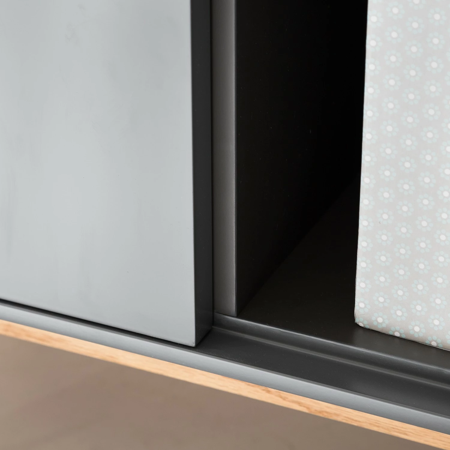 Mørteens Wohnwand Lindholm II (4-teilig) - Eiche teilmassiv - Grau 18 Mørteens Wohnwand Lindholm II (4-teilig) - Eiche teilmassiv - Grau – Bild 18