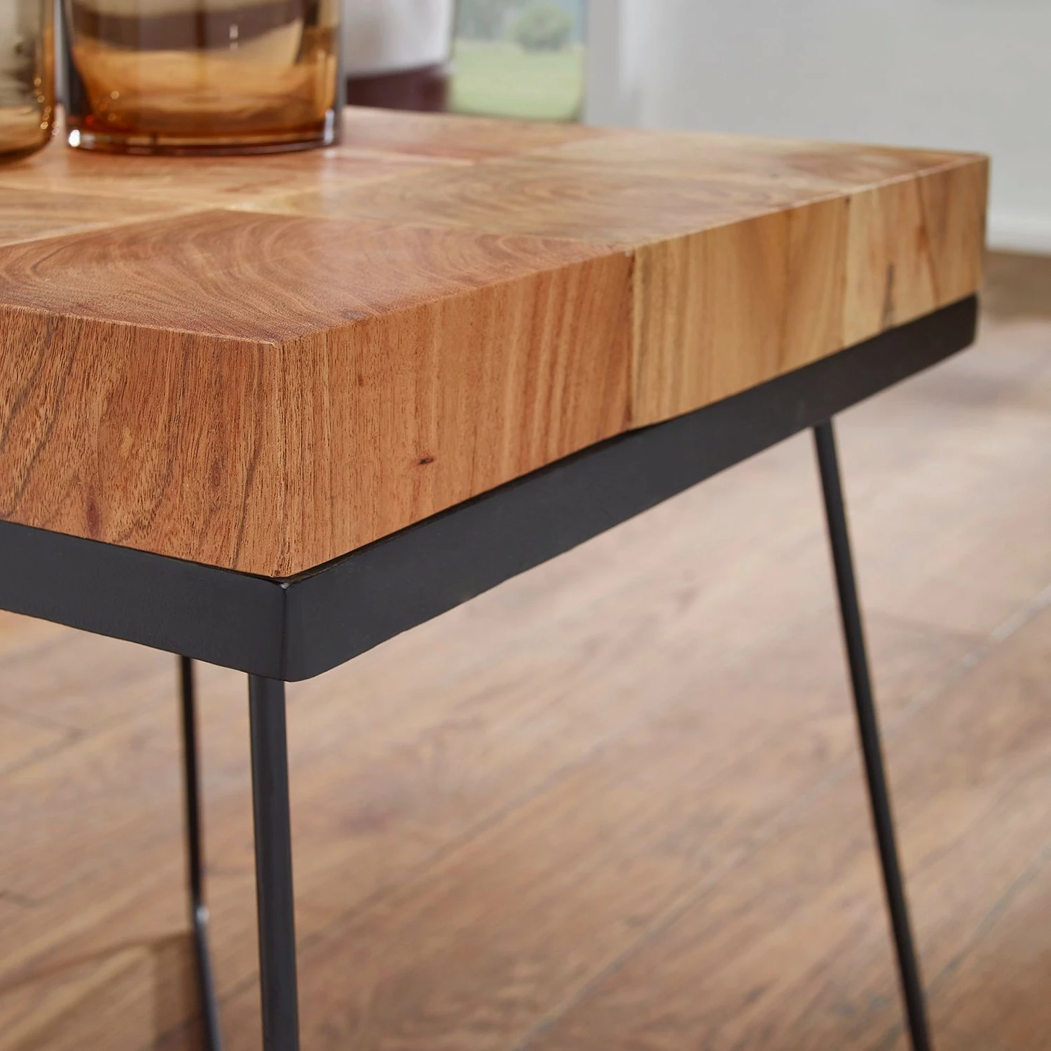 Red Living Beistelltisch Stanchfield - Akazie massiv / Metall - Akazie / Schwarz 4 Red Living Beistelltisch Stanchfield - Akazie massiv / Metall - Akazie / Schwarz – Bild 4