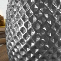 Red Living Beistelltisch Owning - Aluminium - Silber -WOHNZIMMERMÖBEL Verkäufe 1000194272 200108 10055300427 DETAILS P000000001000194272