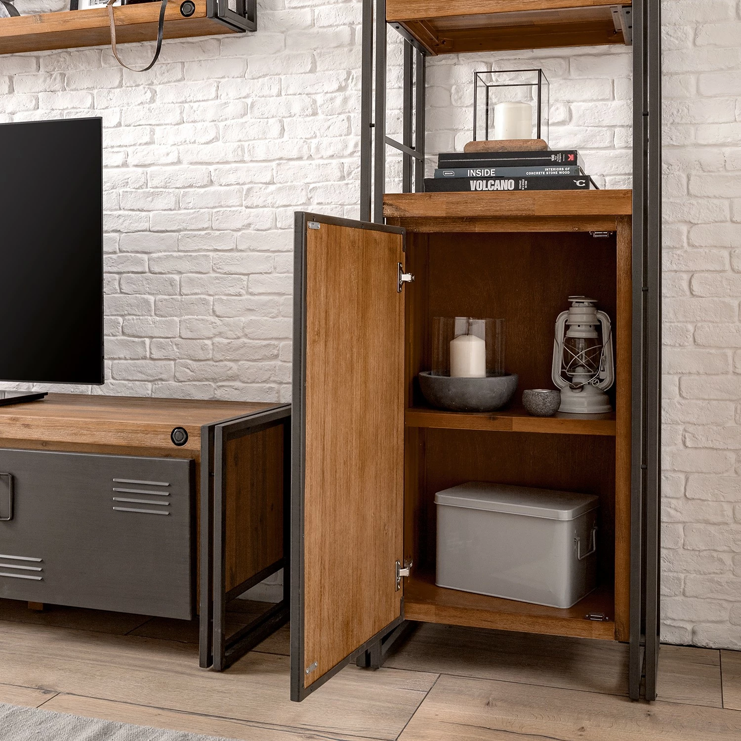 Ars manufacti Wohnwand Manchester II (4-teilig) - Akazie massiv / Metall - Akazie / Anthrazit 14 Ars manufacti Wohnwand Manchester II (4-teilig) - Akazie massiv / Metall - Akazie / Anthrazit – Bild 14