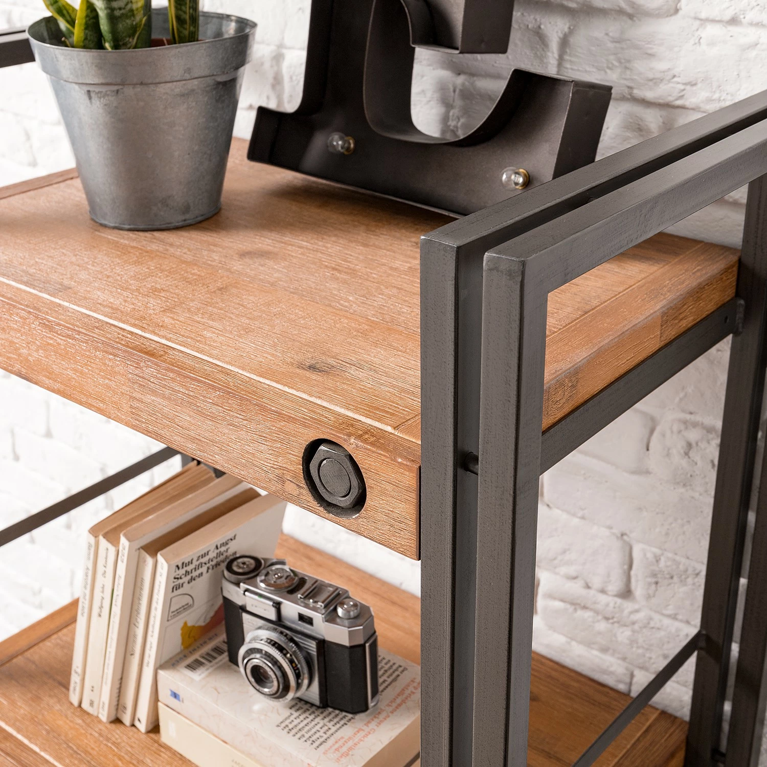 Ars manufacti Wohnwand Manchester II (4-teilig) - Akazie massiv / Metall - Akazie / Anthrazit 22 Ars manufacti Wohnwand Manchester II (4-teilig) - Akazie massiv / Metall - Akazie / Anthrazit – Bild 22