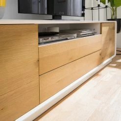 Mørteens Wohnkombination Boge (2-teilig) - Echtholzfurnier - Asteiche / Matt Weiß -WOHNZIMMERMÖBEL Verkäufe 1000202254 200402 14475800009 DETAILS P000000001000202254