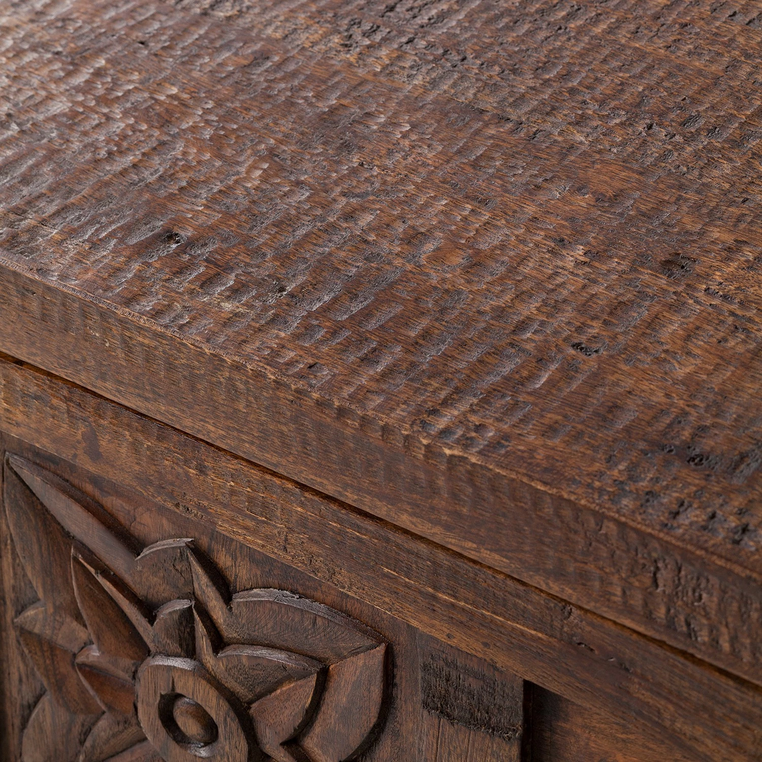 Wolf-Möbel Kommode Carving - Akazie massiv / Metall - Akazie / Schwarz 11 Wolf-Möbel Kommode Carving - Akazie massiv / Metall - Akazie / Schwarz – Bild 11