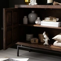 Wolf-Möbel Kommode Carving - Akazie massiv / Metall - Akazie / Schwarz 39 Wolf-Möbel Kommode Carving - Akazie massiv / Metall - Akazie / Schwarz -WOHNZIMMERMÖBEL Verkäufe 1000202474 210127 06220700032 DETAILS P000000001000202474