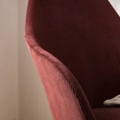 Mørteens Schaukelstuhl Kumia II - Kord - Bordeaux 28 Mørteens Schaukelstuhl Kumia II - Kord - Bordeaux -WOHNZIMMERMÖBEL Verkäufe 1000208968 210302 11123600006 DETAILS P000000001000208968