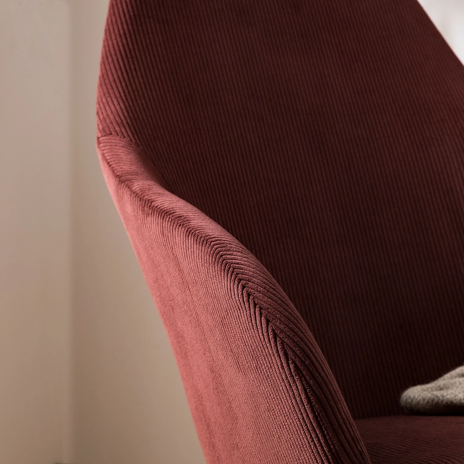 Mørteens Schaukelstuhl Kumia II - Kord - Bordeaux 13 Mørteens Schaukelstuhl Kumia II - Kord - Bordeaux – Bild 13