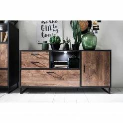 Red Living Sideboard Hixson - Eiche Barrique Dekor / Schwarz -WOHNZIMMERMÖBEL Verkäufe 1000209055 200402 14345000052 MOOD DETAILS P000000001000209055 mood