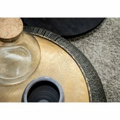 Jack & Alice Beistelltisch Crossett III - Aluminium / Eisen / Messing Antik / Schwarz 9 Jack & Alice Beistelltisch Crossett III - Aluminium / Eisen / Messing Antik / Schwarz -WOHNZIMMERMÖBEL Verkäufe 1000211409 200504 13491200019 DETAILS P000000001000211409