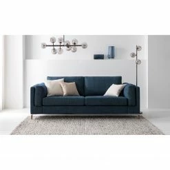 Studio Copenhagen 2,5-Sitzer Sofa COSO Classic+ - Chenille Rufi: Blau - Eiche Dunkel 22 Studio Copenhagen 2,5-Sitzer Sofa COSO Classic+ - Chenille Rufi: Blau - Eiche Dunkel -WOHNZIMMERMÖBEL Verkäufe 1000212738 201008 13380500037 MOOD DETAILS P000000001000212738 mood