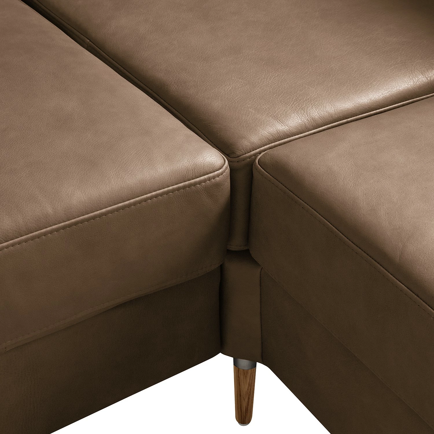 Studio Copenhagen Ecksofa COSO Classic+ mit Ottomane - Echtleder Taru: Nougat - Breite: 245 cm - Ottomane davorstehend rechts - Bettkasten - Eiche Dunkel 23 Studio Copenhagen Ecksofa COSO Classic+ mit Ottomane - Echtleder Taru: Nougat - Breite: 245 cm - Ottomane davorstehend rechts - Bettkasten - Eiche Dunkel – Bild 23