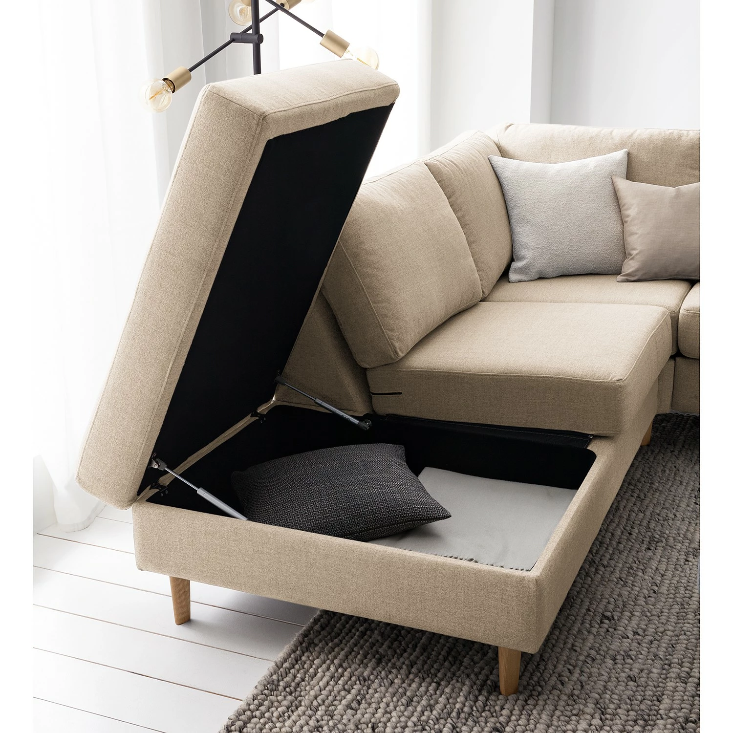 Studio Copenhagen Ecksofa COSO Classic mit Ottomane - Webstoff Milan: Beige - Breite: 238 cm - Ottomane davorstehend links - Bettkasten - Esche 11 Studio Copenhagen Ecksofa COSO Classic mit Ottomane - Webstoff Milan: Beige - Breite: 238 cm - Ottomane davorstehend links - Bettkasten - Esche – Bild 11