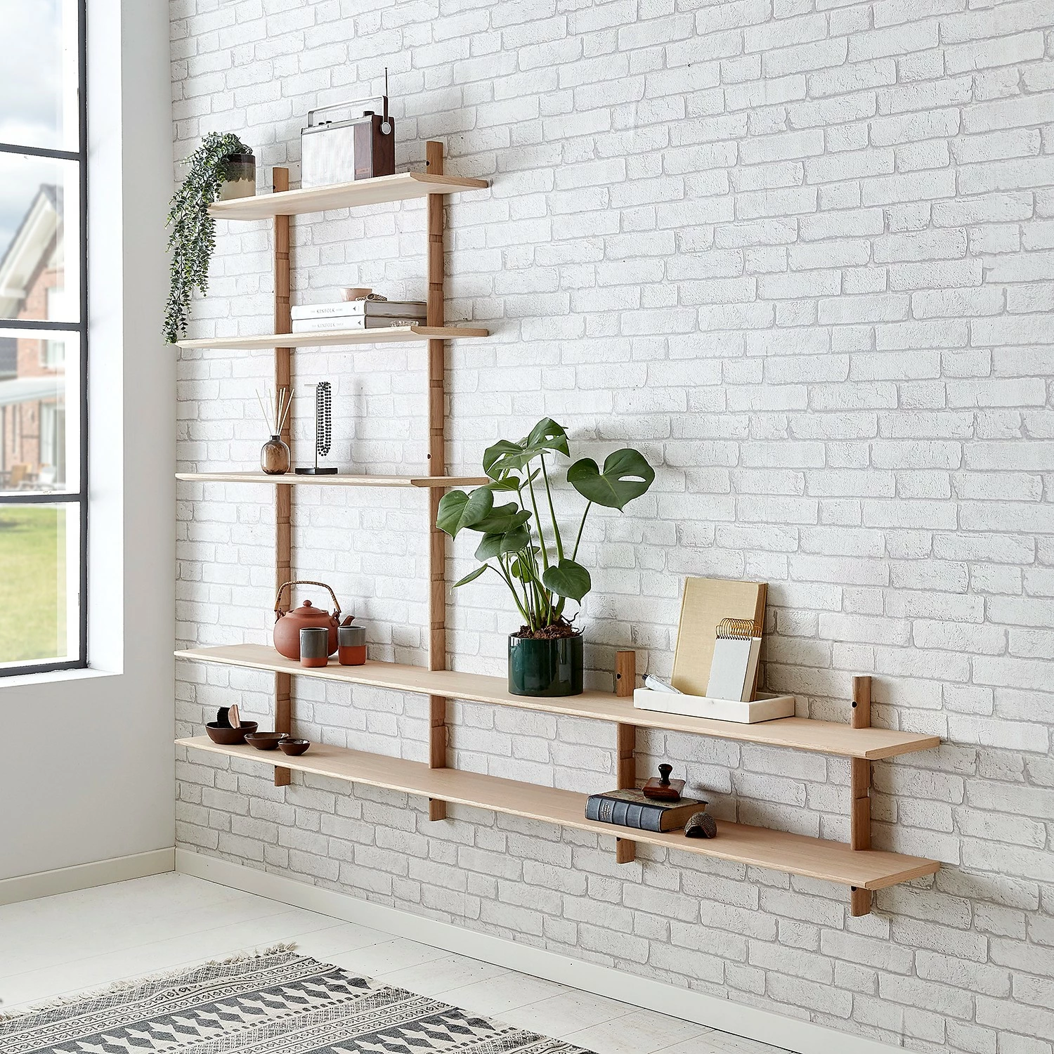 Studio Copenhagen Wandregal Lautaro VIII - Eiche teilmassiv - Eiche Hell 2 Studio Copenhagen Wandregal Lautaro VIII - Eiche teilmassiv - Eiche Hell – Bild 2