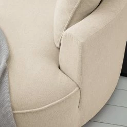 Studio Copenhagen Bigsofa Buckley II - Webstoff Saia: Beige - Ausrichtung rechts 43 Studio Copenhagen Bigsofa Buckley II - Webstoff Saia: Beige - Ausrichtung rechts -WOHNZIMMERMÖBEL Verkäufe 1000217842 210215 12150400251 DETAILS P000000001000217842