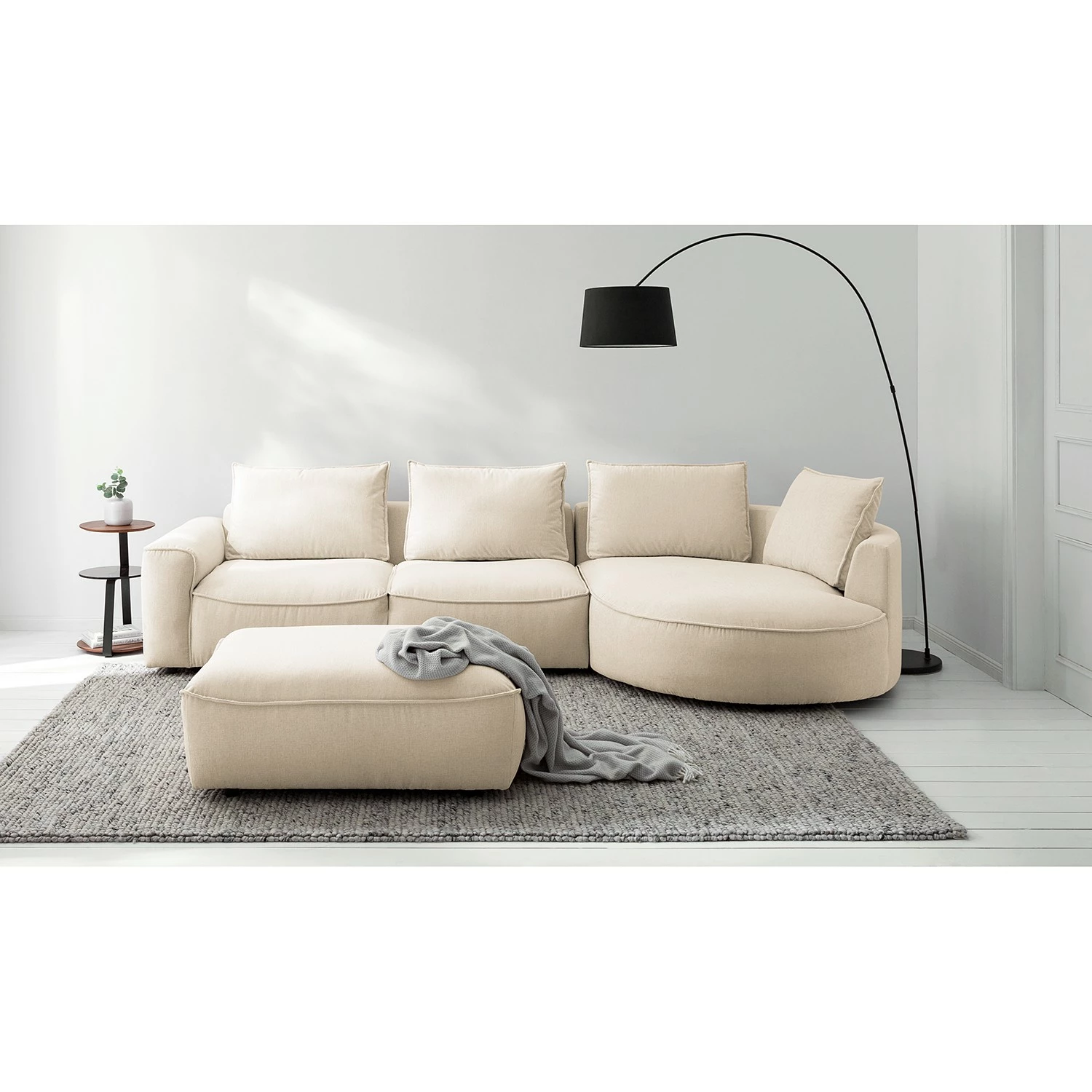 Studio Copenhagen Ecksofa Buckley I - Webstoff Saia: Beige - Longchair davorstehend rechts 4 Studio Copenhagen Ecksofa Buckley I - Webstoff Saia: Beige - Longchair davorstehend rechts – Bild 4