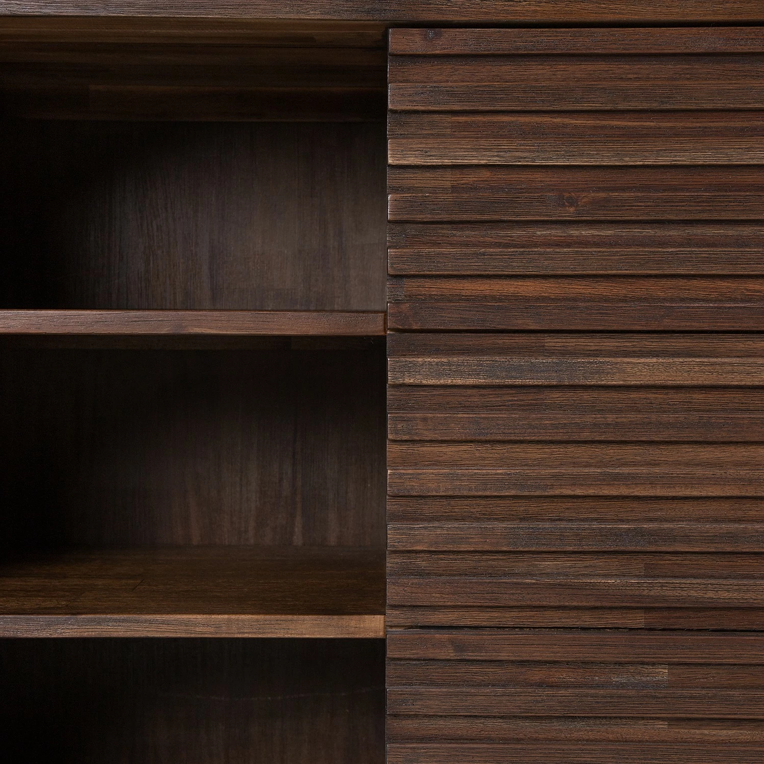 Studio Copenhagen Sideboard Kirley III - Akazie massiv - Akazie Dunkel 17 Studio Copenhagen Sideboard Kirley III - Akazie massiv - Akazie Dunkel – Bild 17