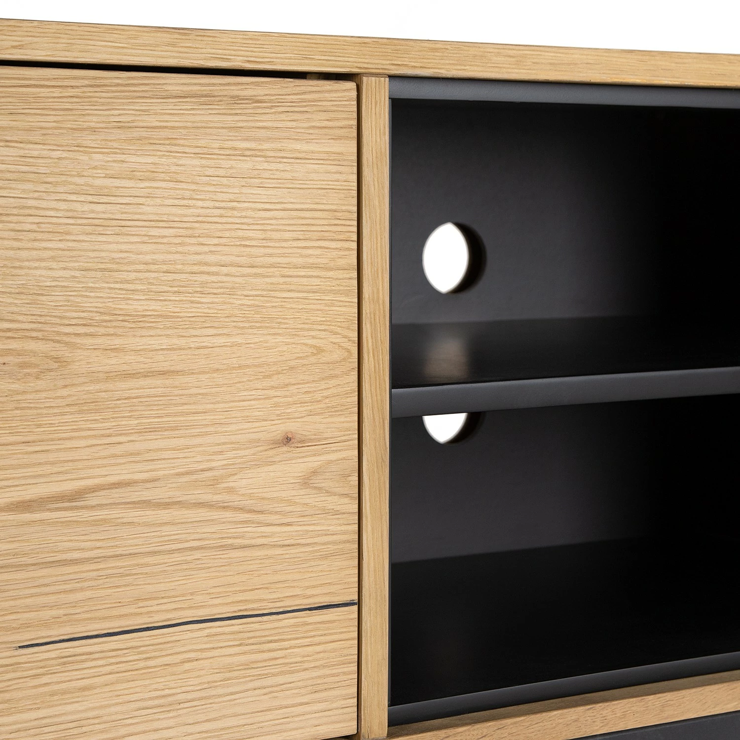 Studio Copenhagen TV-Lowboard Flox II - Echtholzfurnier / Metall - Eiche / Schwarz 8 Studio Copenhagen TV-Lowboard Flox II - Echtholzfurnier / Metall - Eiche / Schwarz – Bild 8