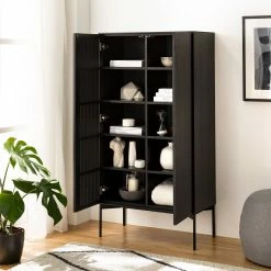 Studio Copenhagen Highboard Dowland - Echtholzfurnier - Eiche Schwarz -WOHNZIMMERMÖBEL Verkäufe 1000218356 210311 08052400012 MOOD DETAILS P000000001000218356 mood