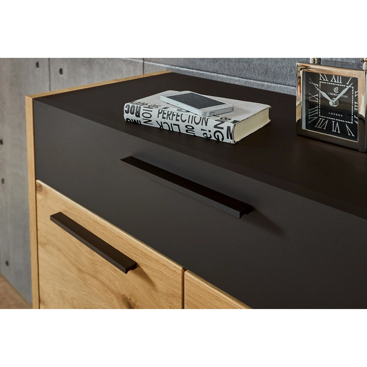 Voss Kommode Levio II - Echtholzfurnier - Eiche - Schwarz 4 Voss Kommode Levio II - Echtholzfurnier - Eiche - Schwarz – Bild 4