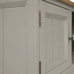 Maison Belfort TV-Lowboard Lavalle - Kiefer teilmassiv - Kiefer / Hellgrau -WOHNZIMMERMÖBEL Verkäufe 1000224141 210609 11213500006 DETAILS P000000001000224141