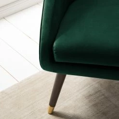 Ridgevalley Sessel Volonne - Samt Ravi: Antikgrün 41 Ridgevalley Sessel Volonne - Samt Ravi: Antikgrün -WOHNZIMMERMÖBEL Verkäufe 1000227295 210325 06595300056 DETAILS P000000001000227295