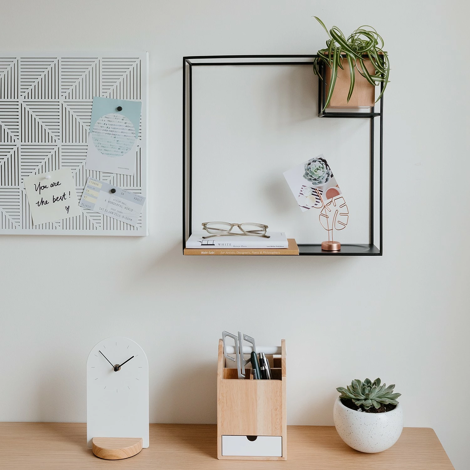 Umbra Wandregal Cubist I - Metall / Buche massiv - Schwarz / Buche 4 Umbra Wandregal Cubist I - Metall / Buche massiv - Schwarz / Buche – Bild 4