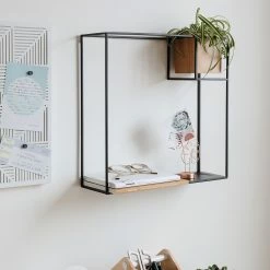 Umbra Wandregal Cubist I - Metall / Buche massiv - Schwarz / Buche 16 Umbra Wandregal Cubist I - Metall / Buche massiv - Schwarz / Buche -WOHNZIMMERMÖBEL Verkäufe 1000235476 201214 15131400281 MOOD DETAILS P000000001000235476 mood