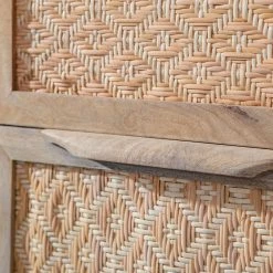 Naturoo Kommode Rumilly III - Rattangeflecht / Mango massiv 12 Naturoo Kommode Rumilly III - Rattangeflecht / Mango massiv -WOHNZIMMERMÖBEL Verkäufe 1000239534 210908 16520500035 DETAILS P000000001000239534