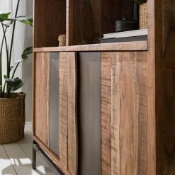 Ars manufacti Büroschrank Domme - Akazie massiv / Eisen - Akazie / Anthrazit 22 Ars manufacti Büroschrank Domme - Akazie massiv / Eisen - Akazie / Anthrazit -WOHNZIMMERMÖBEL Verkäufe 1000246786 220705 021 MOOD DETAILS P000000001000246786 mood