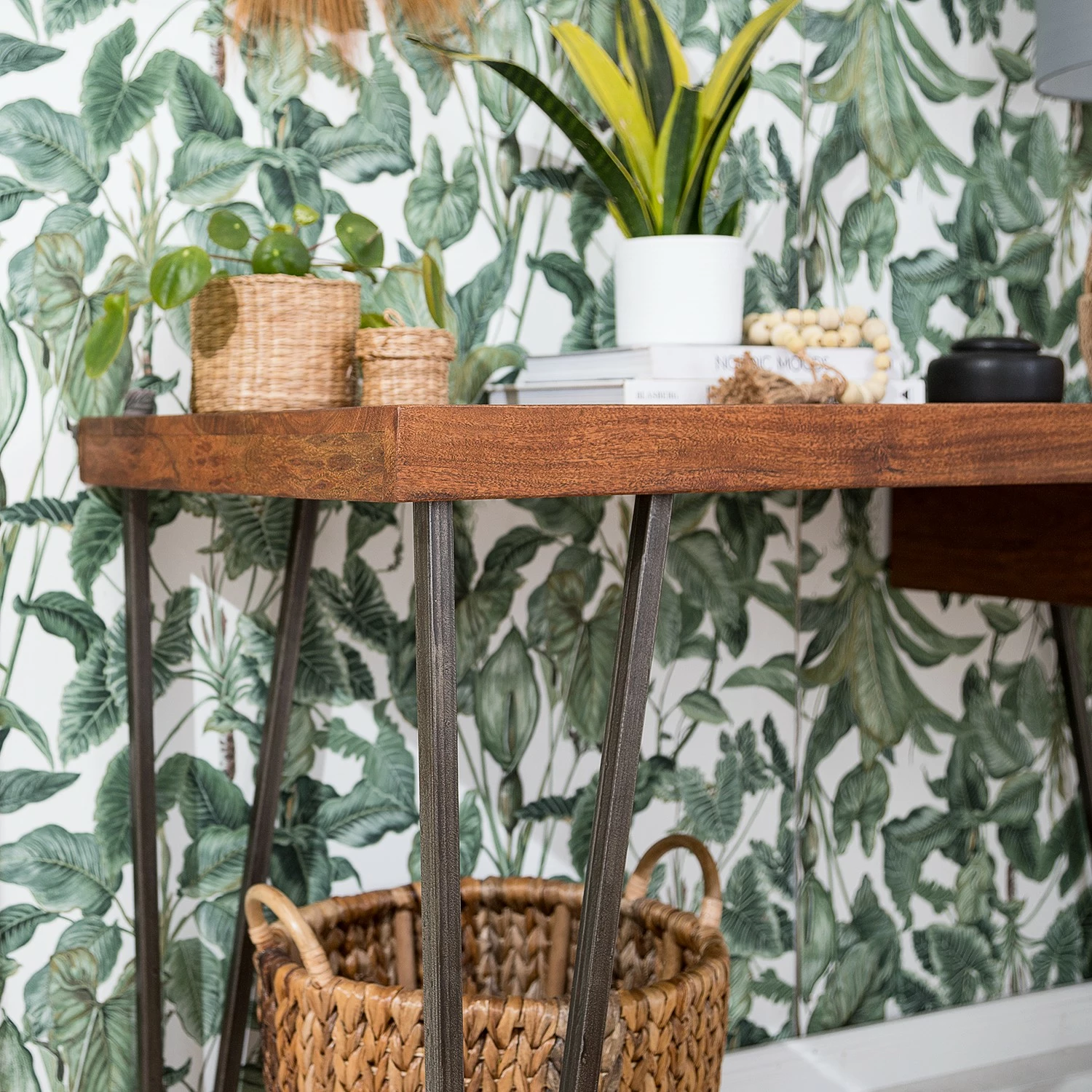 Wolf-Möbel Schreibtisch Bubry - Akazie massiv / Eisen - Akazie / Anthrazit 13 Wolf-Möbel Schreibtisch Bubry - Akazie massiv / Eisen - Akazie / Anthrazit – Bild 13