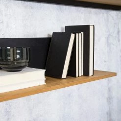 Studio Copenhagen Wandboard Flox - Echtholzfurnier - Eiche / Schwarz - Breite: 140 cm -WOHNZIMMERMÖBEL Verkäufe 1000247893 211029 13023500044 DETAILS P000000001000247893