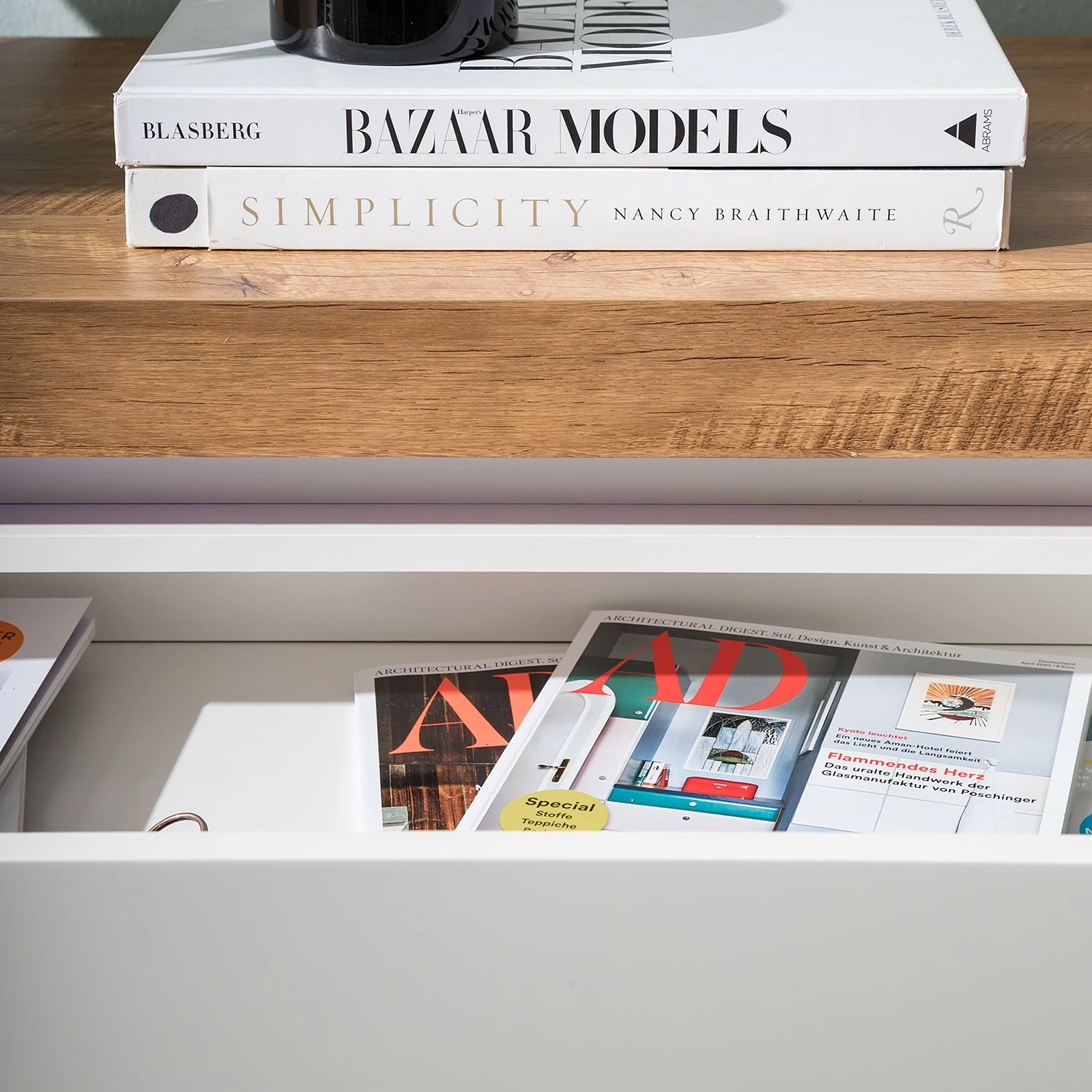 Fredriks Kommode Namona I - Inkl. Beleuchtung - Eiche Dekor / Weiß 17 Fredriks Kommode Namona I - Inkl. Beleuchtung - Eiche Dekor / Weiß – Bild 17