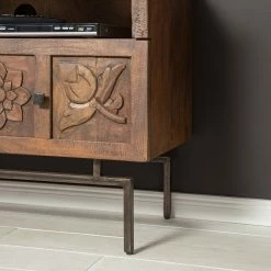 Wolf-Möbel TV-Lowboard Carving - Akazie massiv -WOHNZIMMERMÖBEL Verkäufe 1000256998 220615 023 MOOD DETAILS P000000001000256998 mood