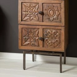 Wolf-Möbel Kommode Carving - Akazie massiv -WOHNZIMMERMÖBEL Verkäufe 1000257008 220615 023 MOOD DETAILS P000000001000257008 mood
