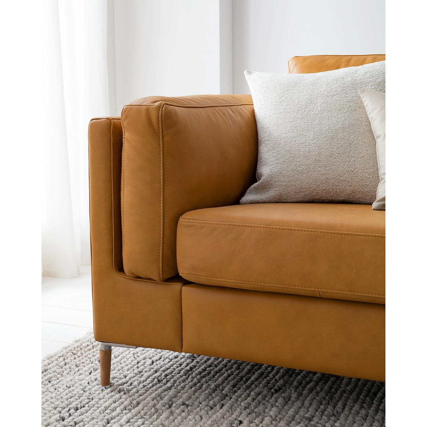 Studio Copenhagen 2,5-Sitzer Sofa COSO Classic+ - Echtleder Taru: Hellbraun - Eiche Dunkel 8 Studio Copenhagen 2,5-Sitzer Sofa COSO Classic+ - Echtleder Taru: Hellbraun - Eiche Dunkel – Bild 8