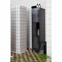 Red Living Schrank Capo I - Metall - Vintage Schwarz 8 Red Living Schrank Capo I - Metall - Vintage Schwarz -WOHNZIMMERMÖBEL Verkäufe 1000275628 210630 12465400109 MOOD DETAILS P000000001000275628 mood